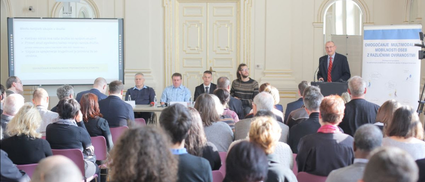Omogočanje multimodalne mobilnosti oseb z različnimi oviranostmi