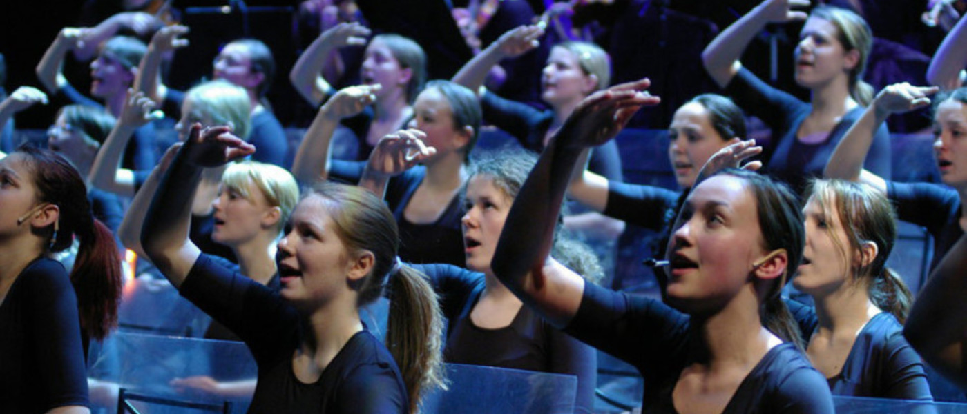OD 15. DECEMBRA SE LAHKO PRIJAVITE NA FESTIVAL EUROPA CANTAT, ENEGA NAJVEČJIH ZBOROVSKIH FESTIVALOV, KI GA BO POLETI GOSTILA LJUBLJANA